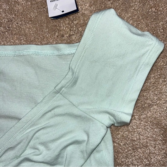 Hollister Mint Green Scrunched Tie Crop Top - Picture 3 of 7